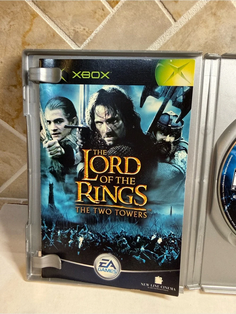 The Lord of the Rings The Two Towers Xbox Platinum Hits CIB w/ Manual 2002